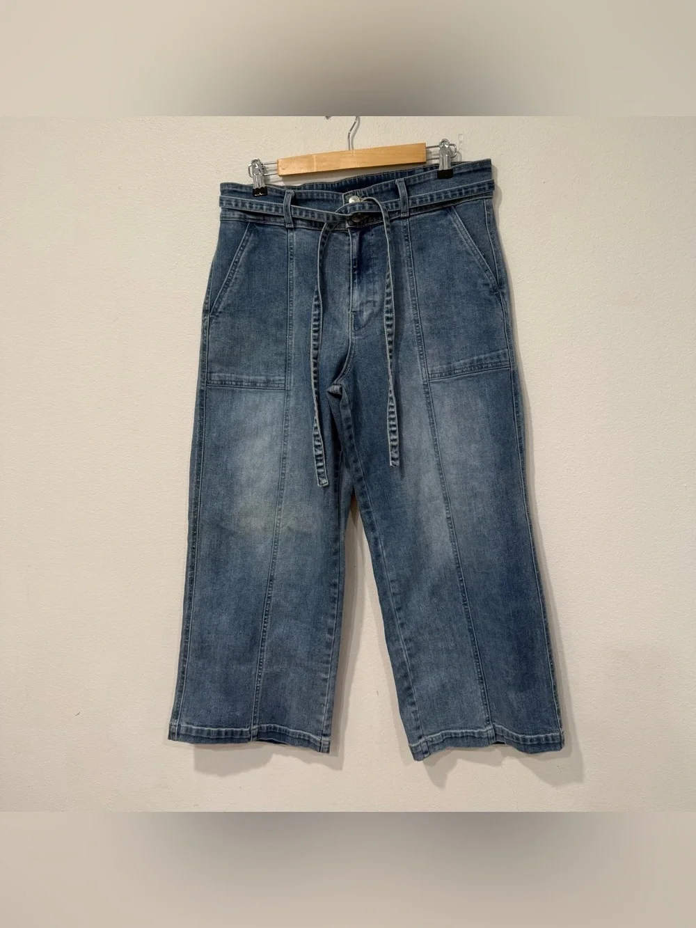 Hudson Blue Wide Leg Belted Jeans 12/32